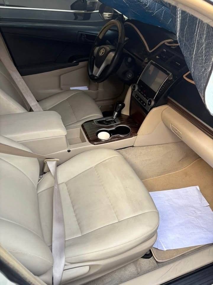 تويوتا كامري 2.5L GLE 178 HP 2013 مستعملة