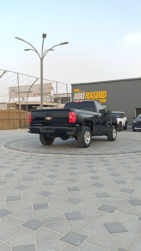 شفروليه سلفرادو 1500 LT 2018 مستعملة