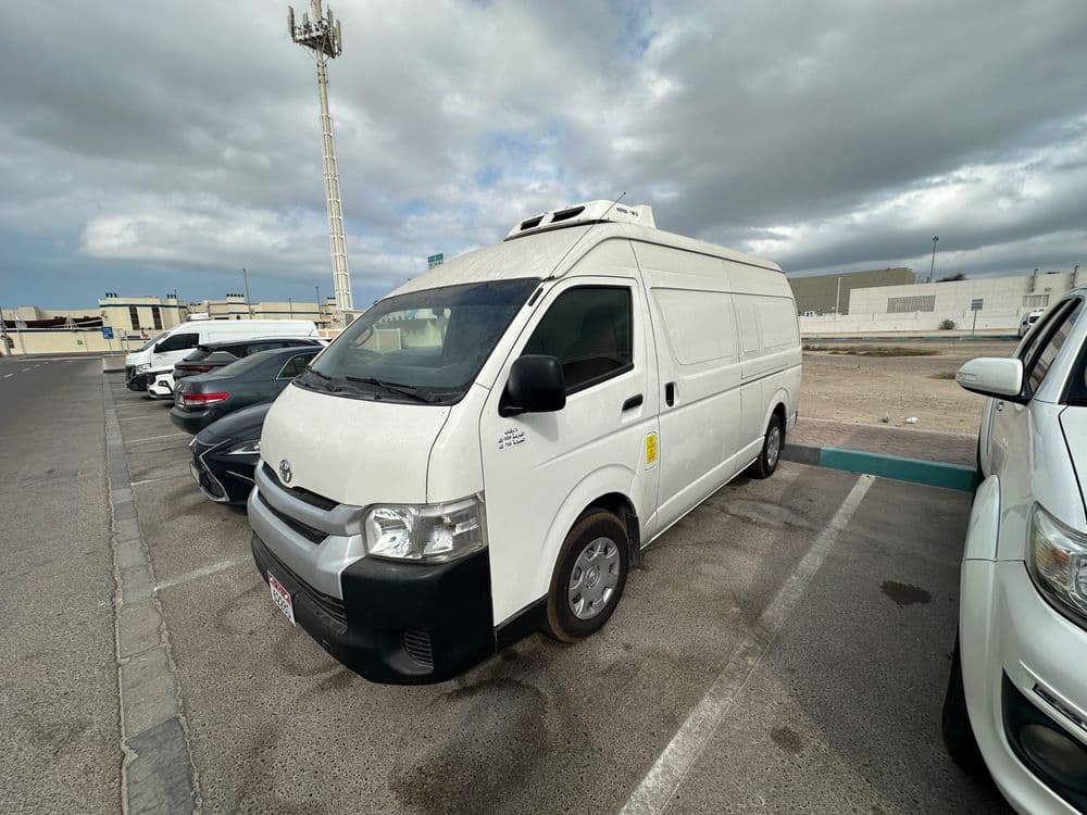 مستعملة تويوتا هايس CHILLER VAN 2017
