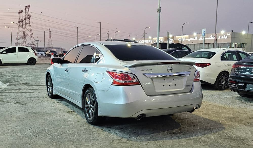 Used Nissan Altima 2015