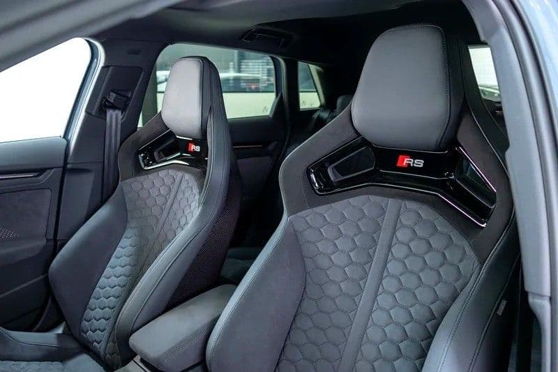 الجديد أودي آر اس3 سبورت باك 2.5 TFSI quattro 400 HP 2025