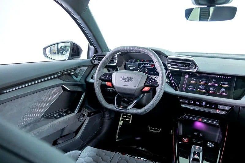 الجديد أودي آر اس3 سبورت باك 2.5 TFSI quattro 400 HP 2025