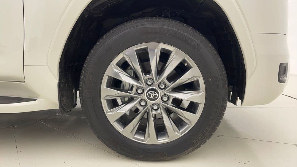 تويوتا لاند كروز 2023 مستعملة