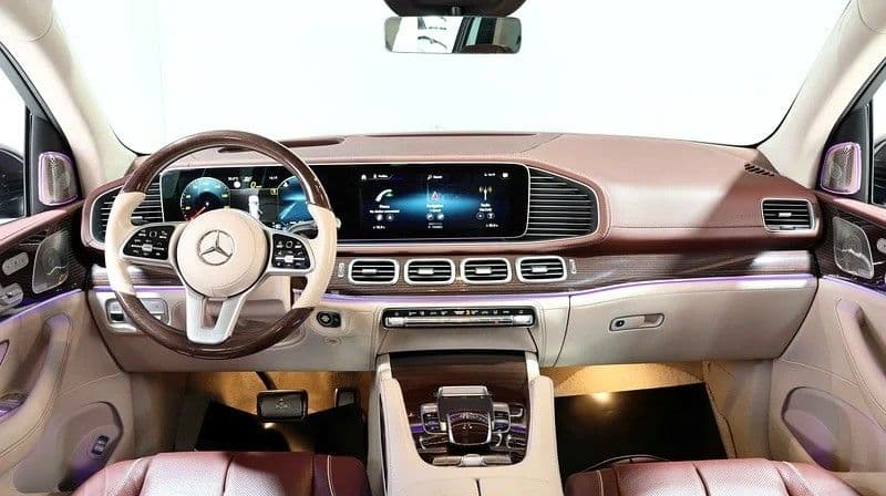 مستعملة مرسيدس بنز جي ال اس 600 4MATIC 2021