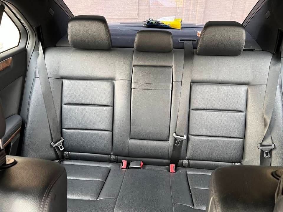 مستعملة مرسيدس بنز 300/350/380 2013