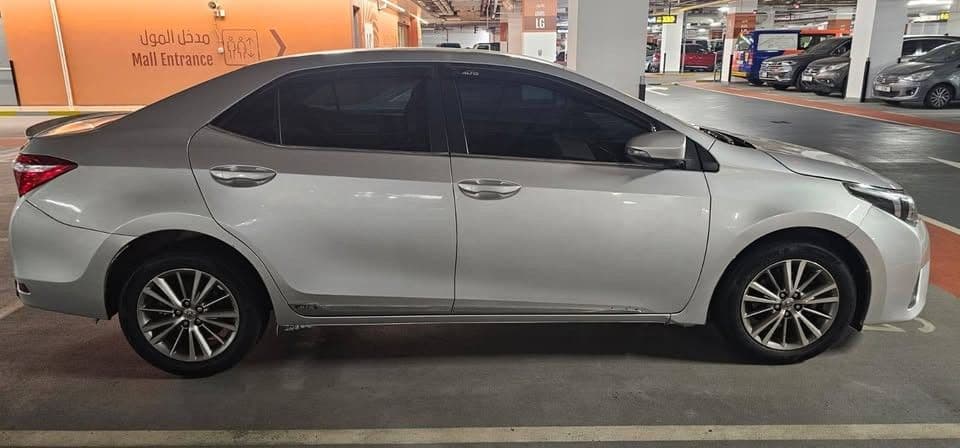 Used Toyota Corolla 2016