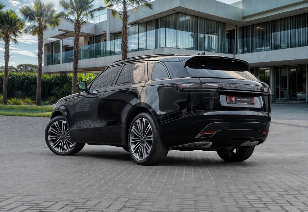 لاند روفر رينج روفر فيلار 2025 مستعملة