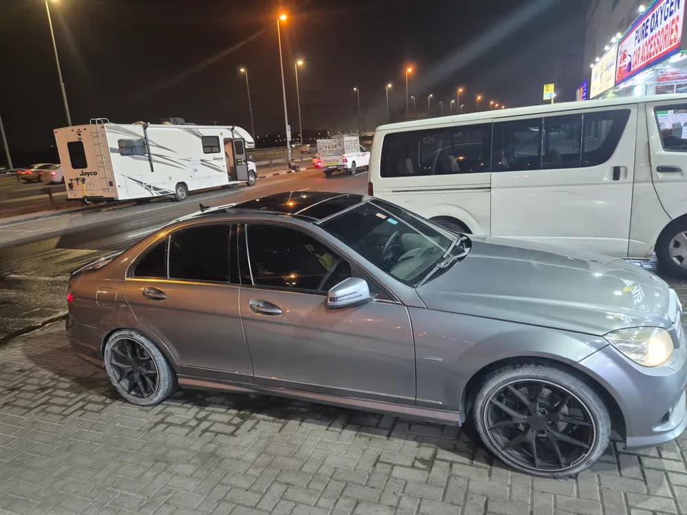 Used Mercedes-Benz C-Class C 200 2010