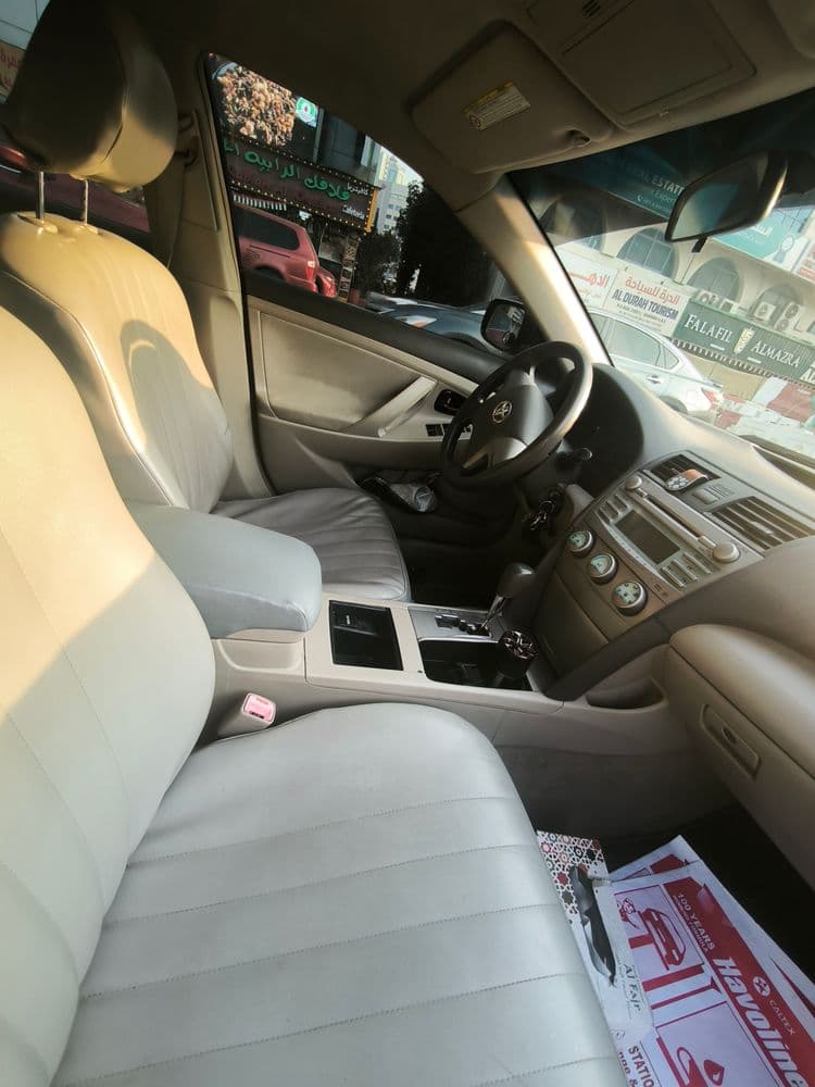 Used Toyota Camry 2.5 S 2010