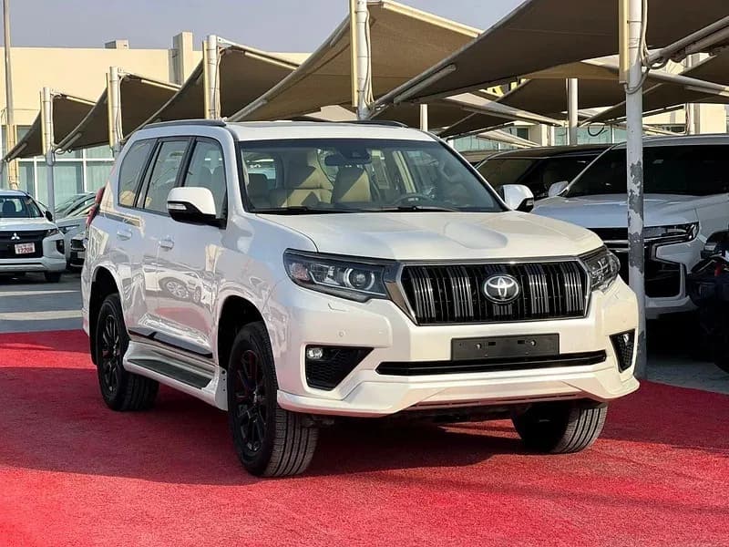 Used Toyota Land Cruiser Prado 4.0L Adventure 2022 Used Toyota Land Cruiser Prado 4.0L Adventure 2022