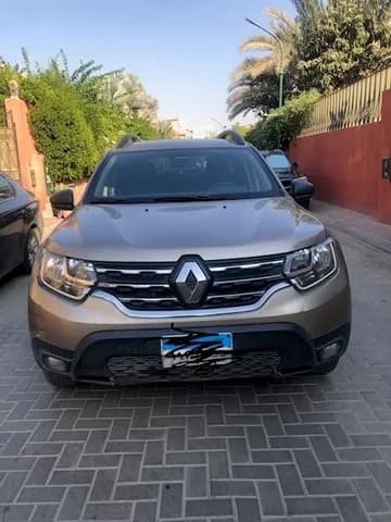 رينو داستر 2.0L Full Option (4x4) 2018 مستعملة رينو داستر 2.0L Full Option (4x4) 2018 مستعملة used_cars.forSale
