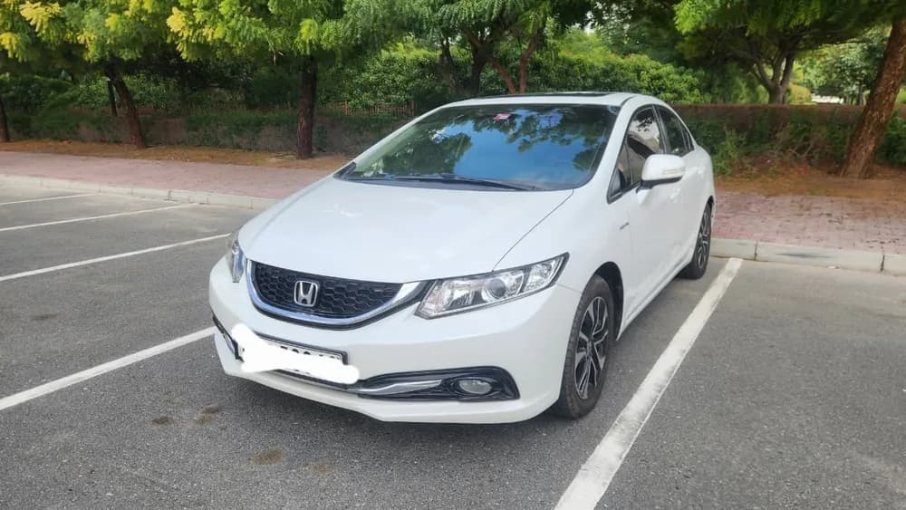 Used Honda Civic 4 door EXi 2015