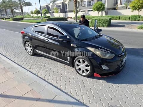 هيونداي إلنترا 1.6L 2013 مستعملة