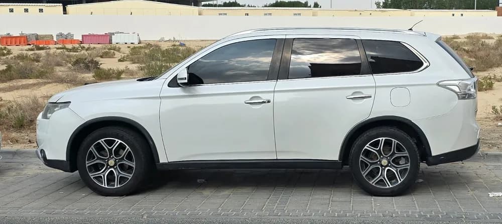 Used Mitsubishi Outlander 2.4L GLX (7-Seater) High 2015