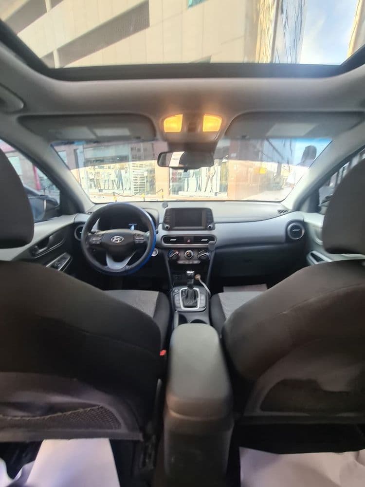 مستعملة هيونداي كونا 2.0L GLS Premium Sunroof 2019