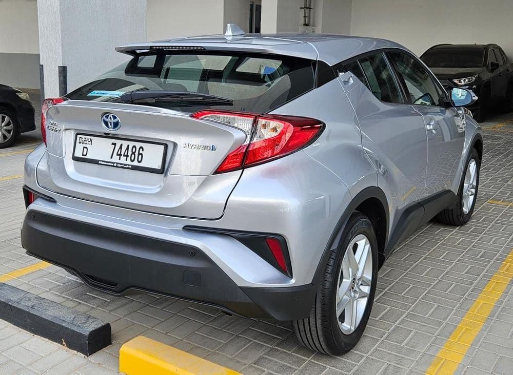 تويوتا C HR 1.8L VX Hybrid 2023 مستعملة