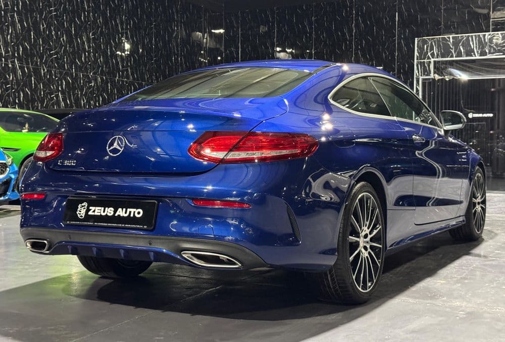Used Mercedes-Benz C-Class 2016