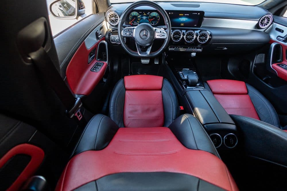 مرسيدس بنز الفئة - سي ال أي 2022 مستعملة