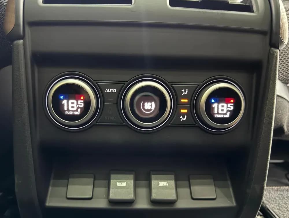 Used Land Rover Defender 2024