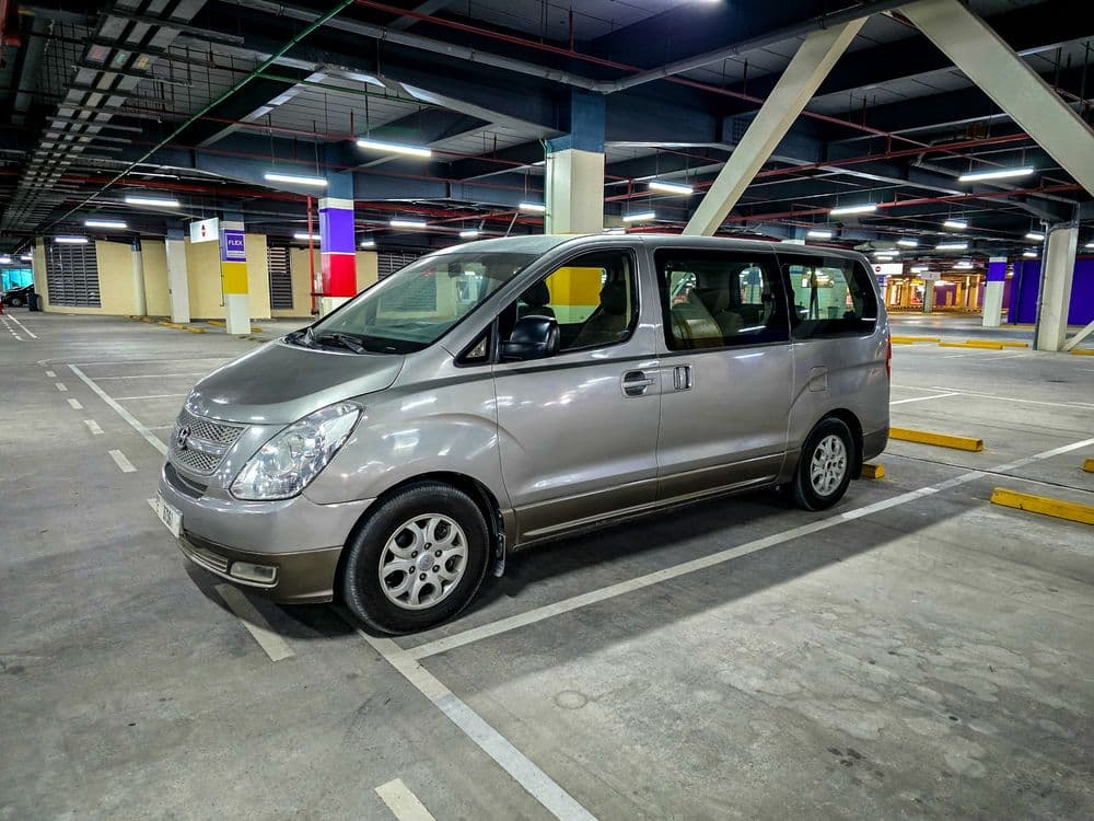 Used Hyundai H1 9-Seater Passenger Van 2012