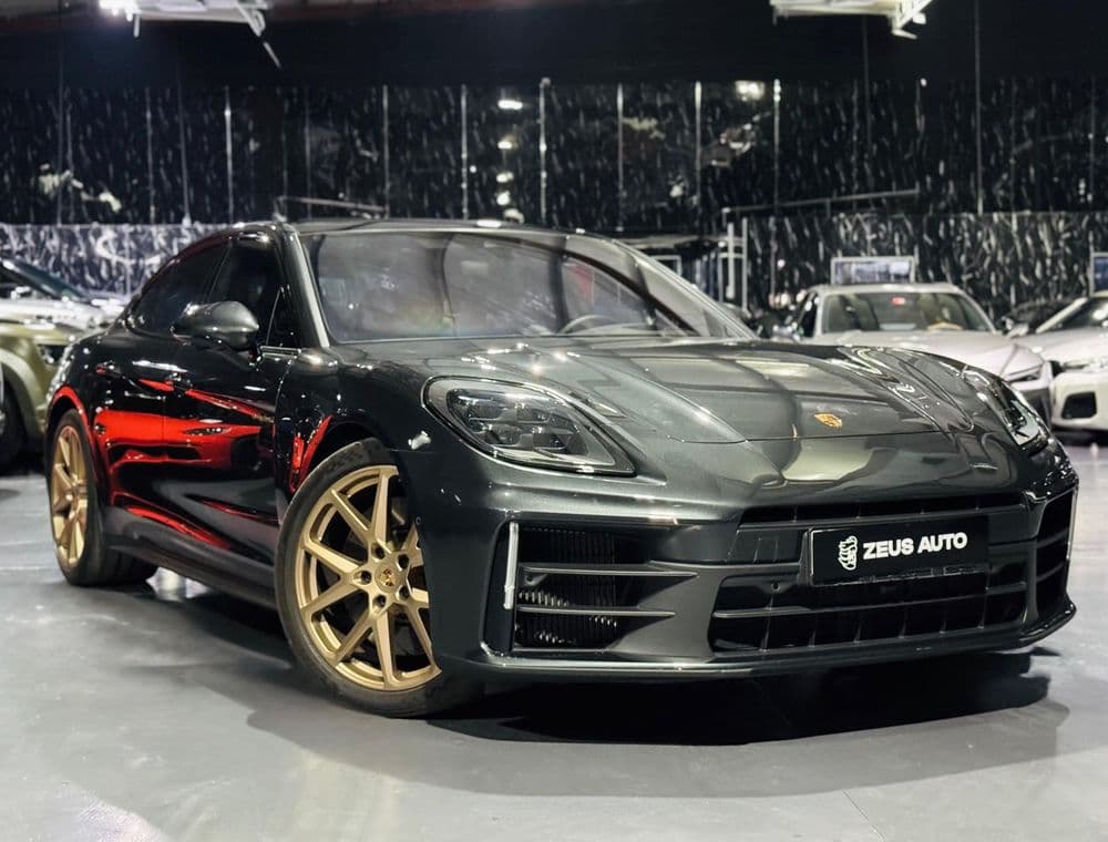 بورش باناميرا 2025 مستعملة