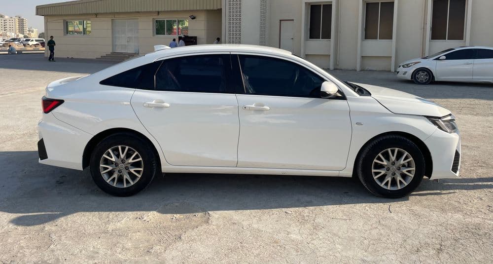 Used Toyota Yaris Sedan 1.5L E (CVT) 2023