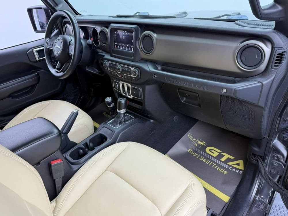 جيب رانجلر سبورت 3.6L Auto 2018 مستعملة