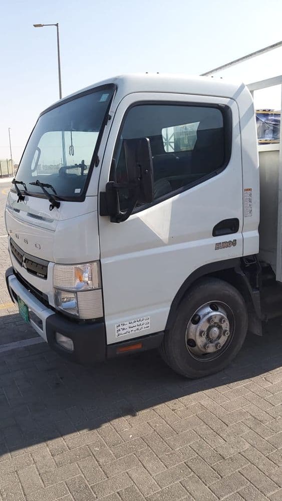 Used Mitsubishi Canter 2023