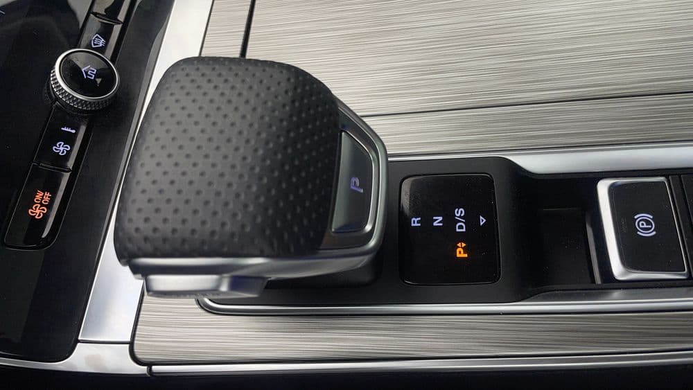 إم جي آر اكس5 2025 مستعملة