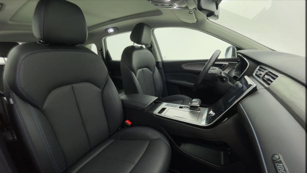 إم جي آر اكس5 2025 مستعملة