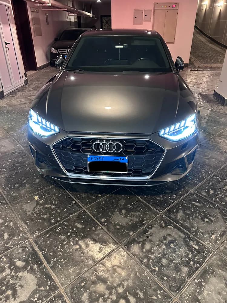 Used Audi A4 2.0L 211 HP 2021