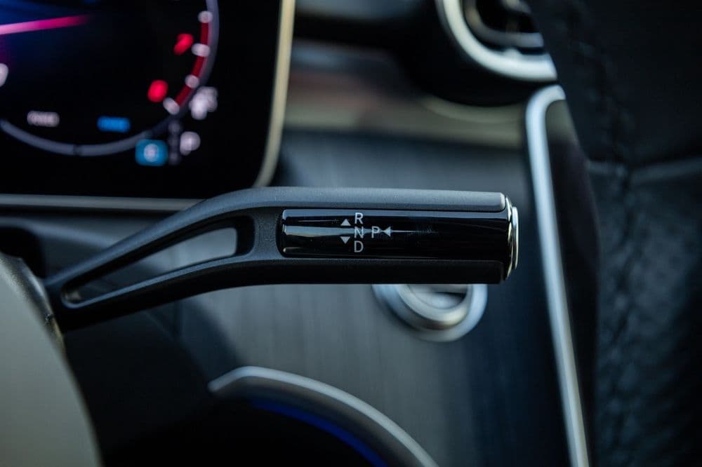 مرسيدس بنز الفئة سي 2025 مستعملة