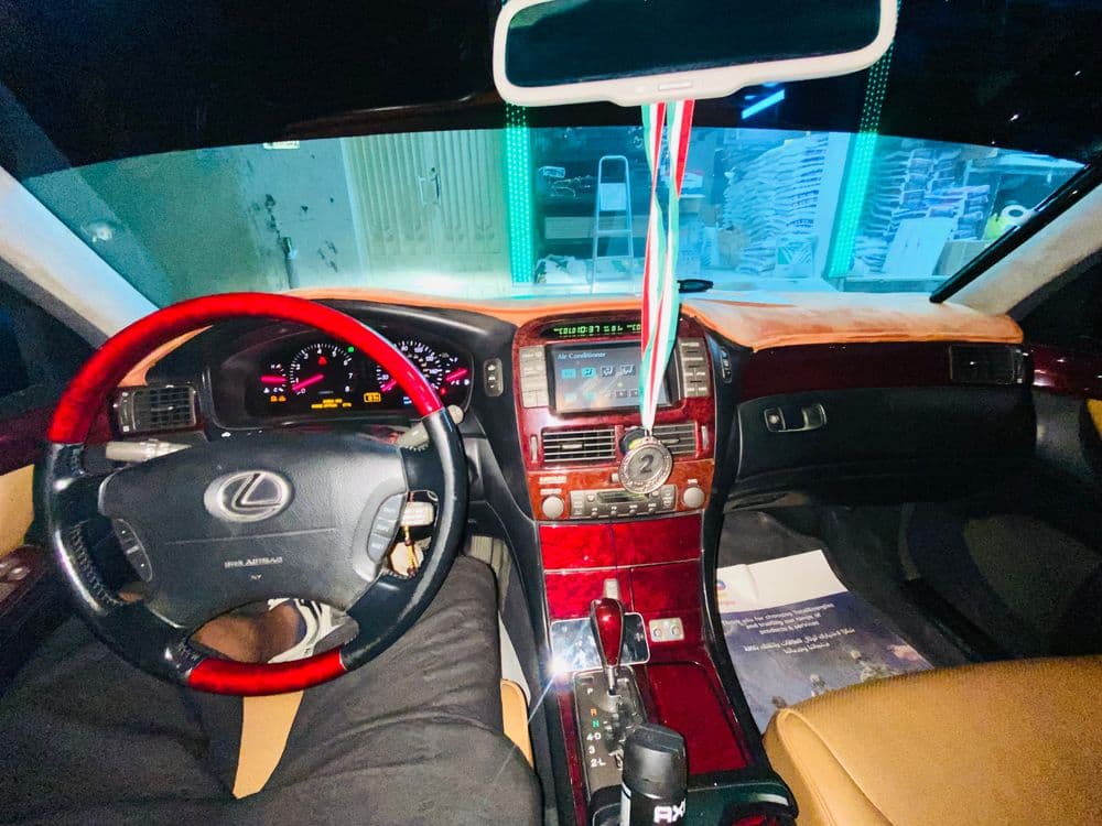 لكزس LS 430 2002 مستعملة