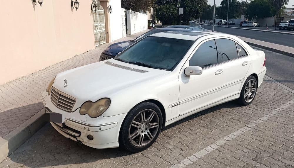 مرسيدس بنز الفئة سي C 200 2007 مستعملة