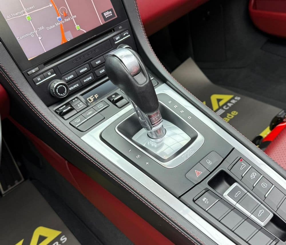 بورش بوكستر S 2018 مستعملة