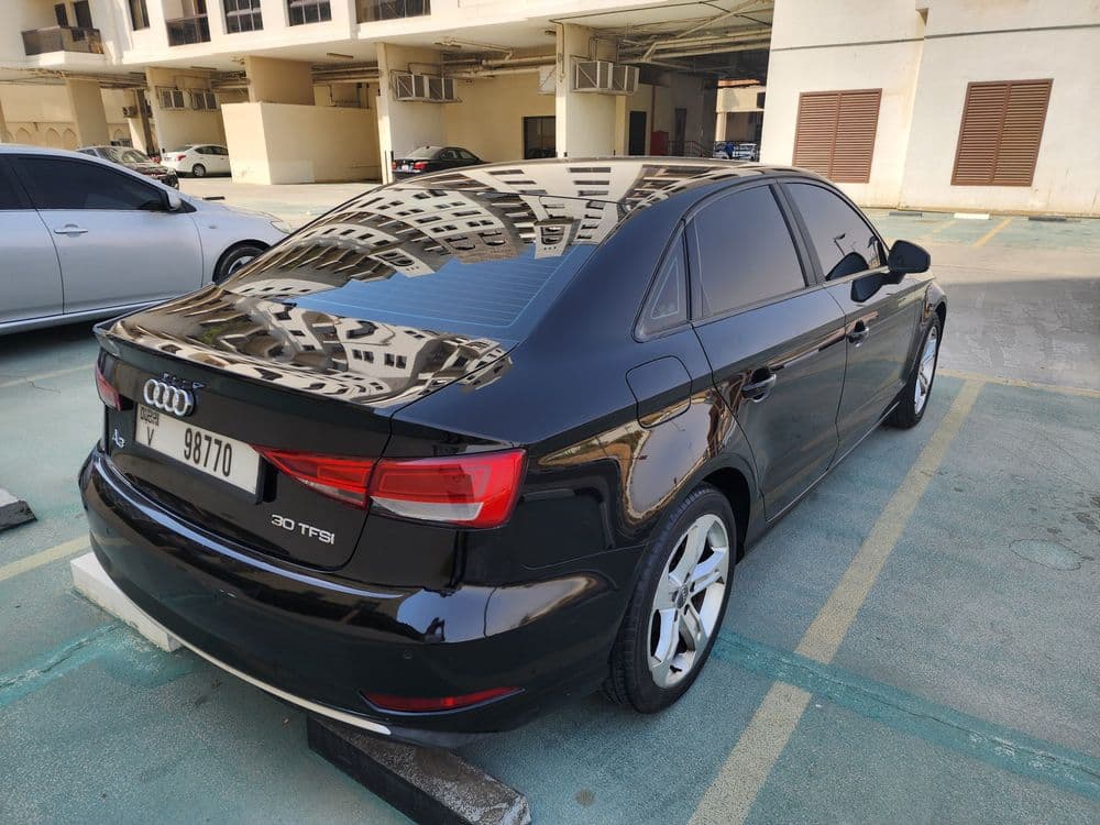 أودي أي3 سيدان 30 TFSI 116 HP 2017 مستعملة