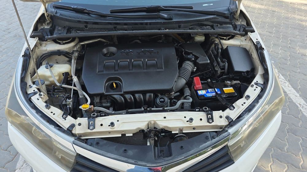 مستعملة تويوتا كورولا 2.0 L SE 2015