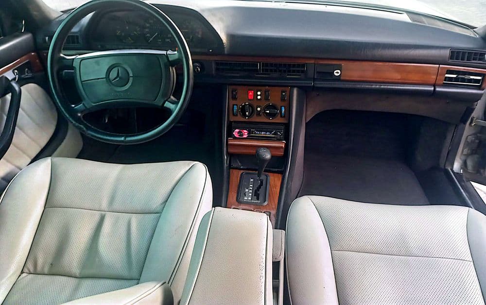 Used Mercedes-Benz 300 1990