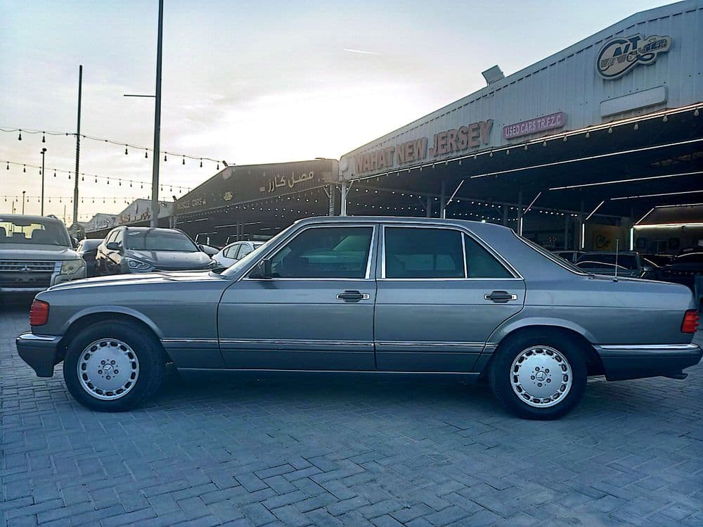 Used Mercedes-Benz 300 1990