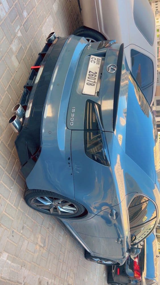 مستعملة لكزس آي أس 300 4 door 3.0L 2009