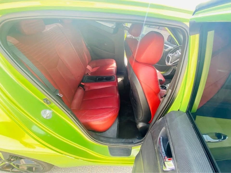 Used Hyundai Veloster 2015