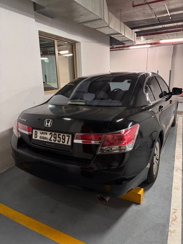 هوندا أكورد ال اكس 2.4 لتر 2012 مستعملة