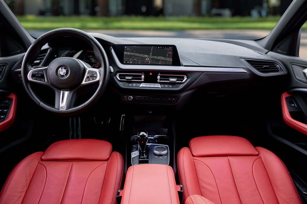 مستعملة بي إم دبليو الفئة الأولى 2023