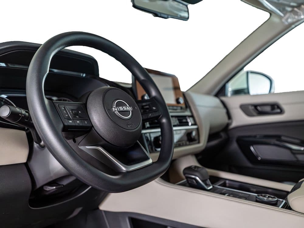 Used Nissan Pathfinder 2024