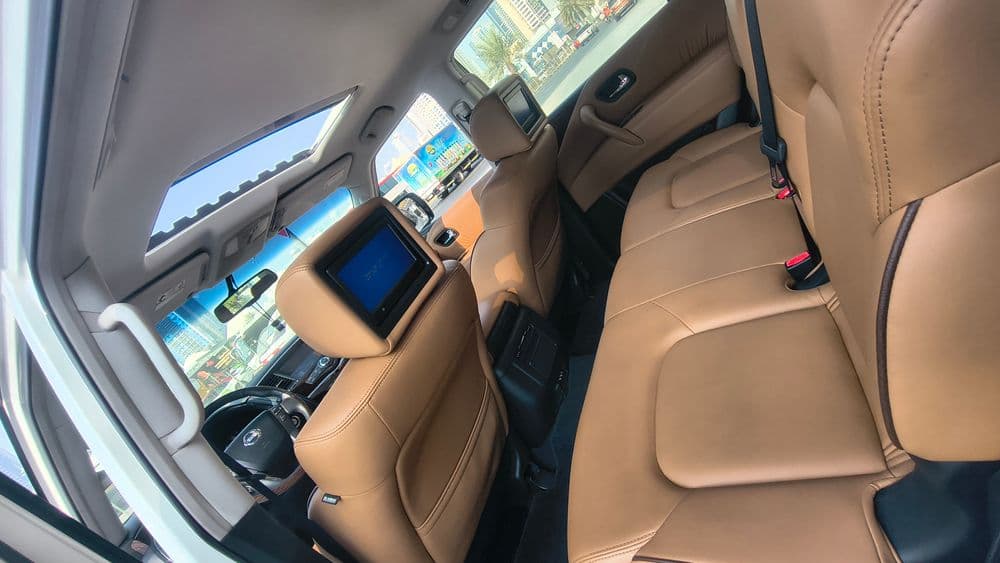 Used Nissan Patrol 4.0L SE Platinum 2017