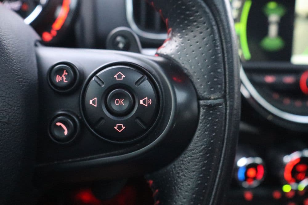 ميني كونتريمان 2018 مستعملة