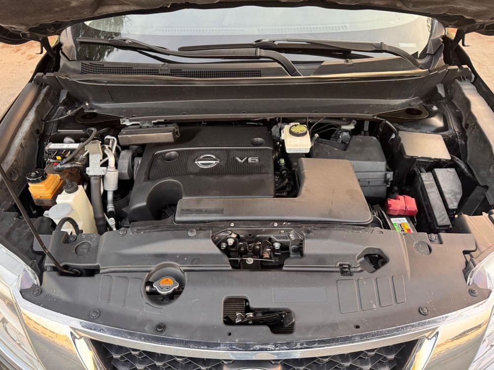 Used Nissan Pathfinder 3.5L SV 2WD 2015