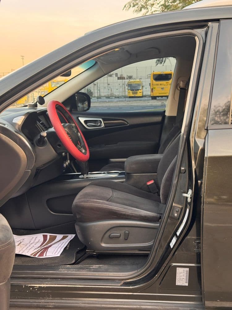 Used Nissan Pathfinder 3.5L SV 2WD 2015