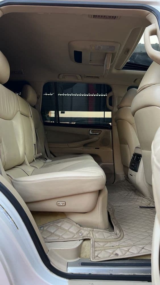 Used Lexus LX 570 5 door 5.7L 2010