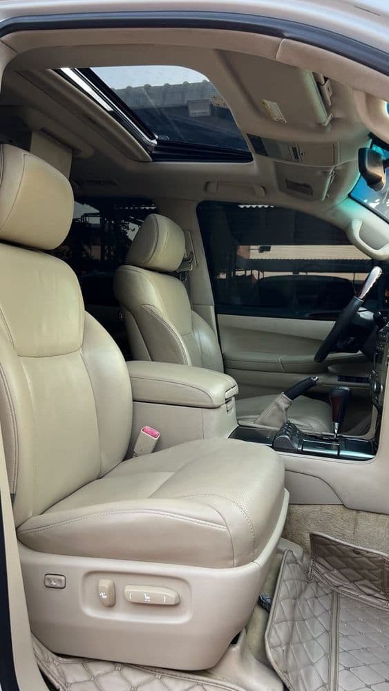 Used Lexus LX 570 5 door 5.7L 2010